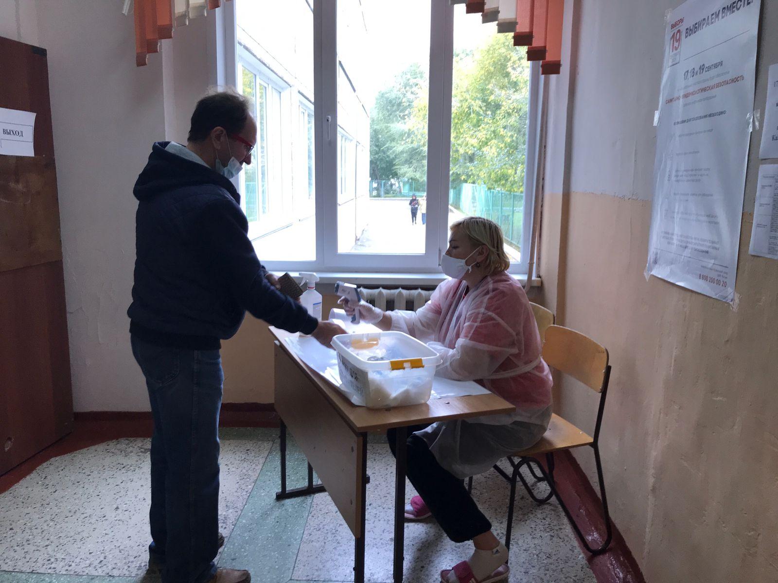 Фото Выборы в Новосибирске: онлайн дня голосования за депутатов Госдумы 19 сентября 2021 года 31